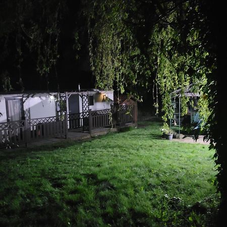 Villa Au Jardin D'Eden à Hastiere-par-dela Extérieur photo
